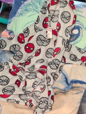 Kids Spiderman Fleece Hooded Robe - Gray & Red